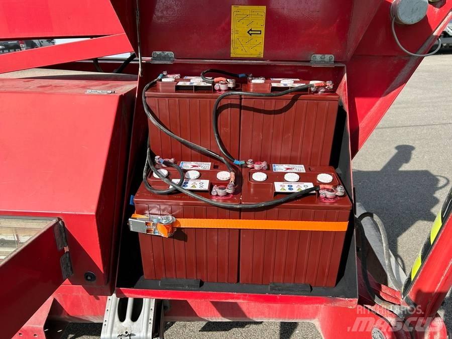 Denka-Lift DL 30 Piattaforme aeree su rimorchio