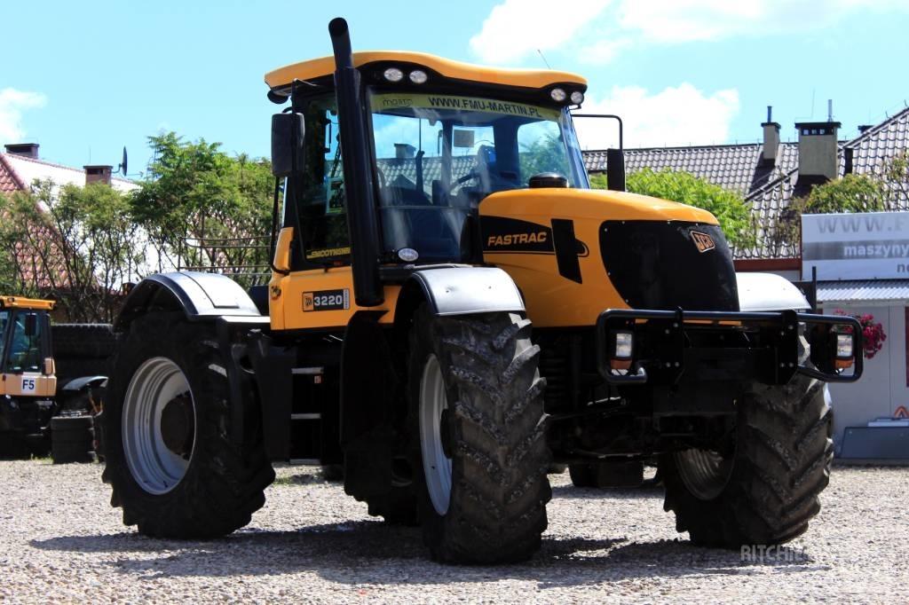 JCB Fastrac 3220-65 Trattori