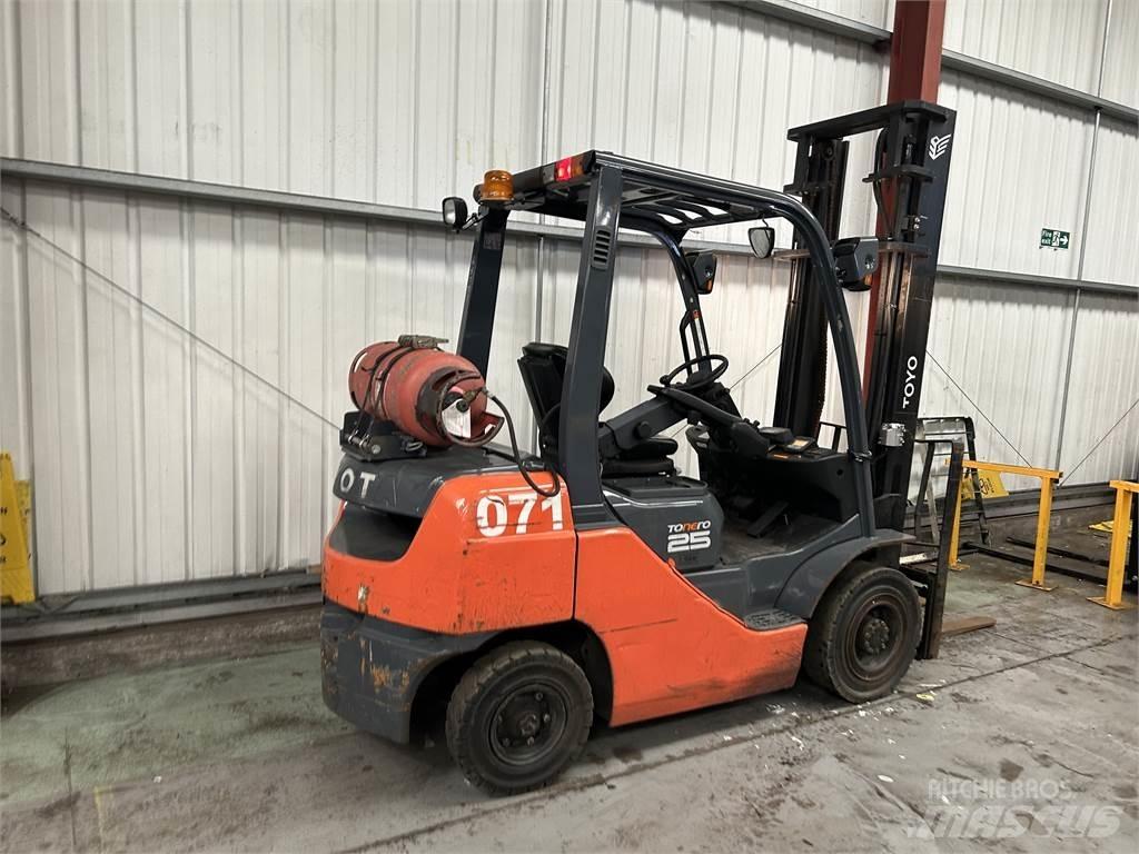 Toyota 02-8FGF25 Carrelli elevatori GPL