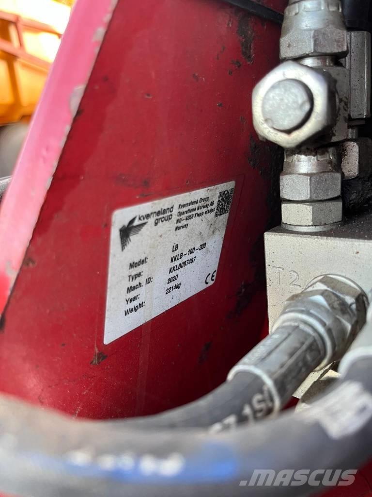 Kverneland LB100-300 Aratri reversibili