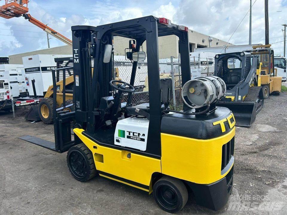 TCM FCG30T7T Movimentatori per container