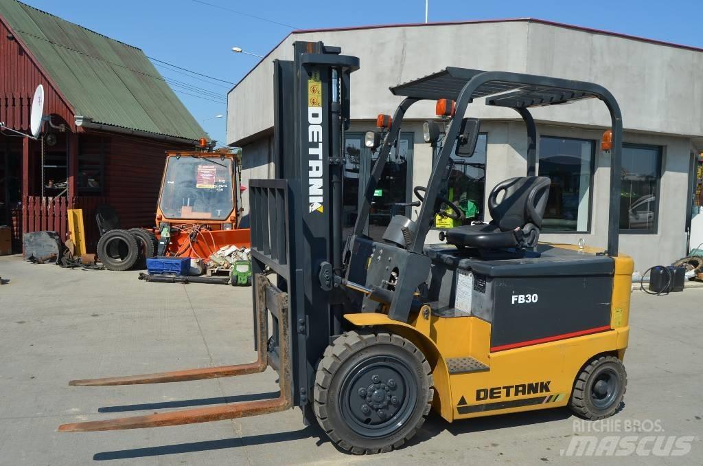 Detank FB30 Carrelli elevatori elettrici