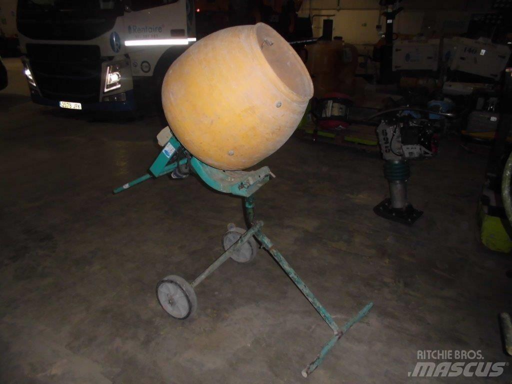 Imer MINIBETA HDPE Autobetoniere