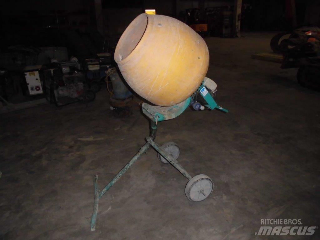 Imer MINIBETA HDPE Autobetoniere
