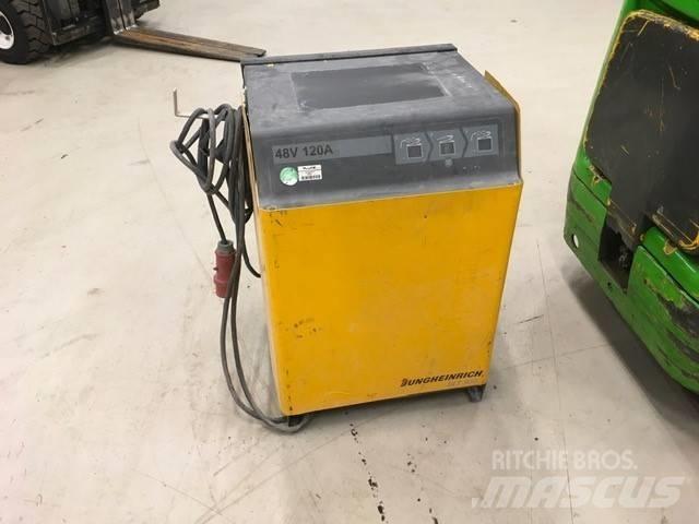 Jungheinrich EFG 220 Carrelli elevatori elettrici