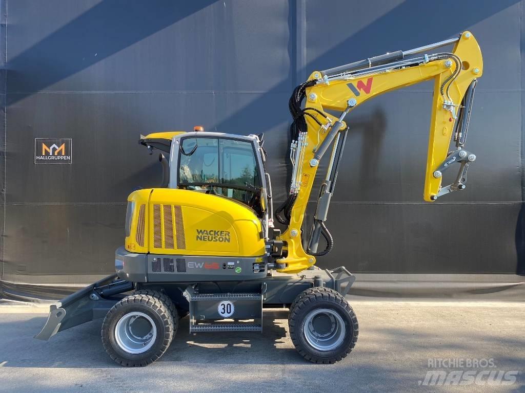 Wacker Neuson EW65 Escavatori gommati