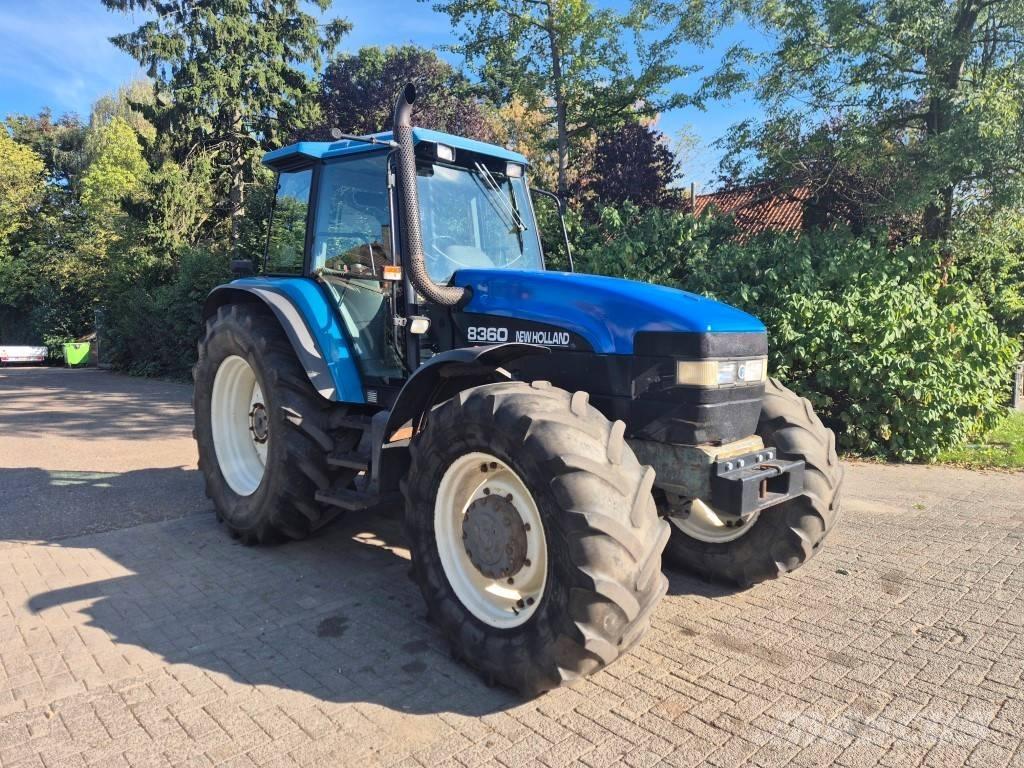 New Holland 8360 Trattori