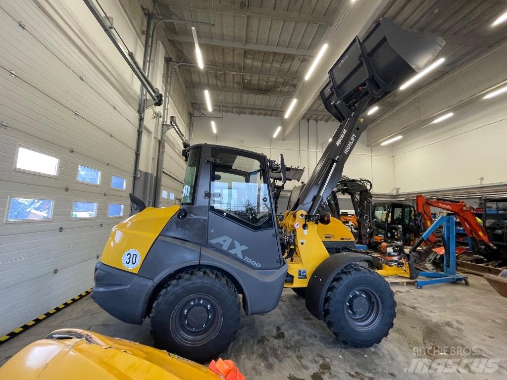 Mecalac AX 1000 Pale gommate