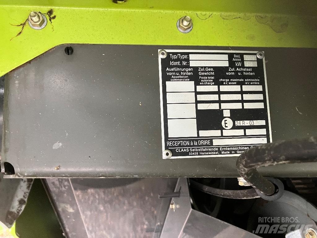 CLAAS Tucano 320 Mietitrebbiatrici
