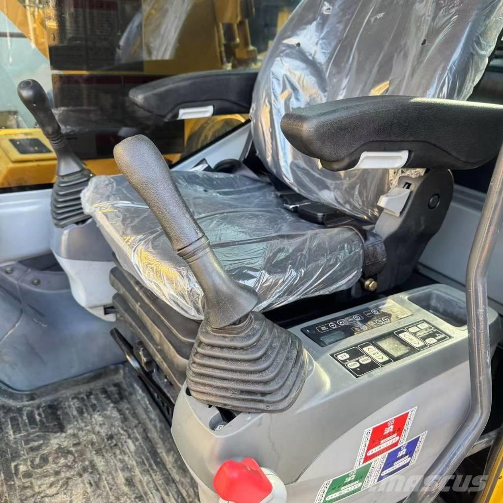 Komatsu PC 300 LC-7 Escavatori cingolati