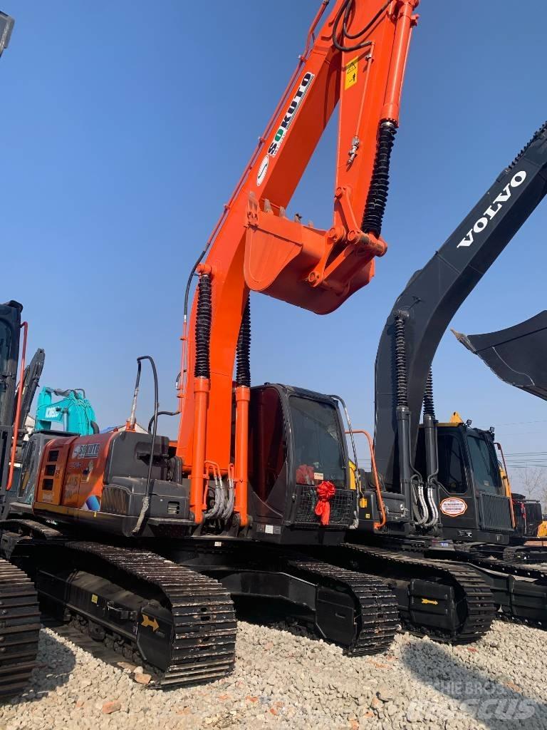 Hitachi ZX 200 Escavatori cingolati