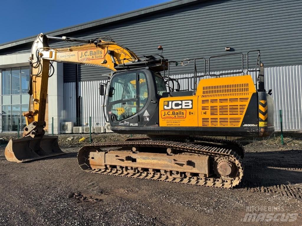 JCB JS300 LC ( 35 Ton ) Escavatori cingolati