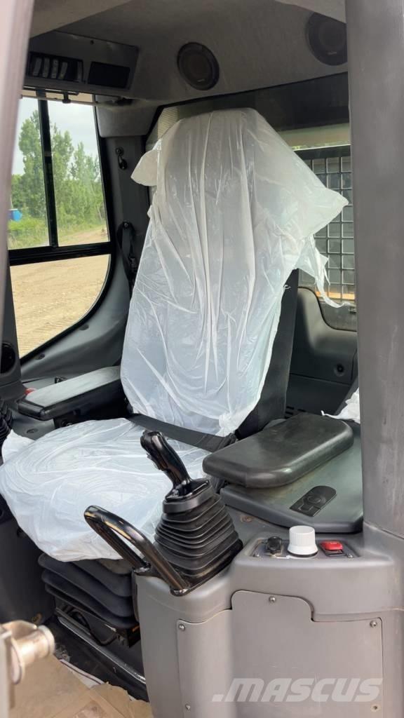 Liebherr LR 636 Pale cingolate