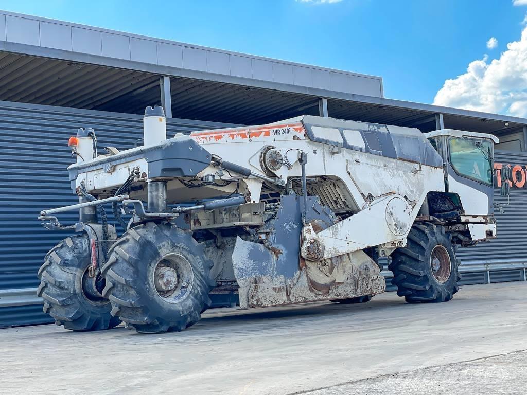 Wirtgen WR 240I Riciclatori d'asfalto