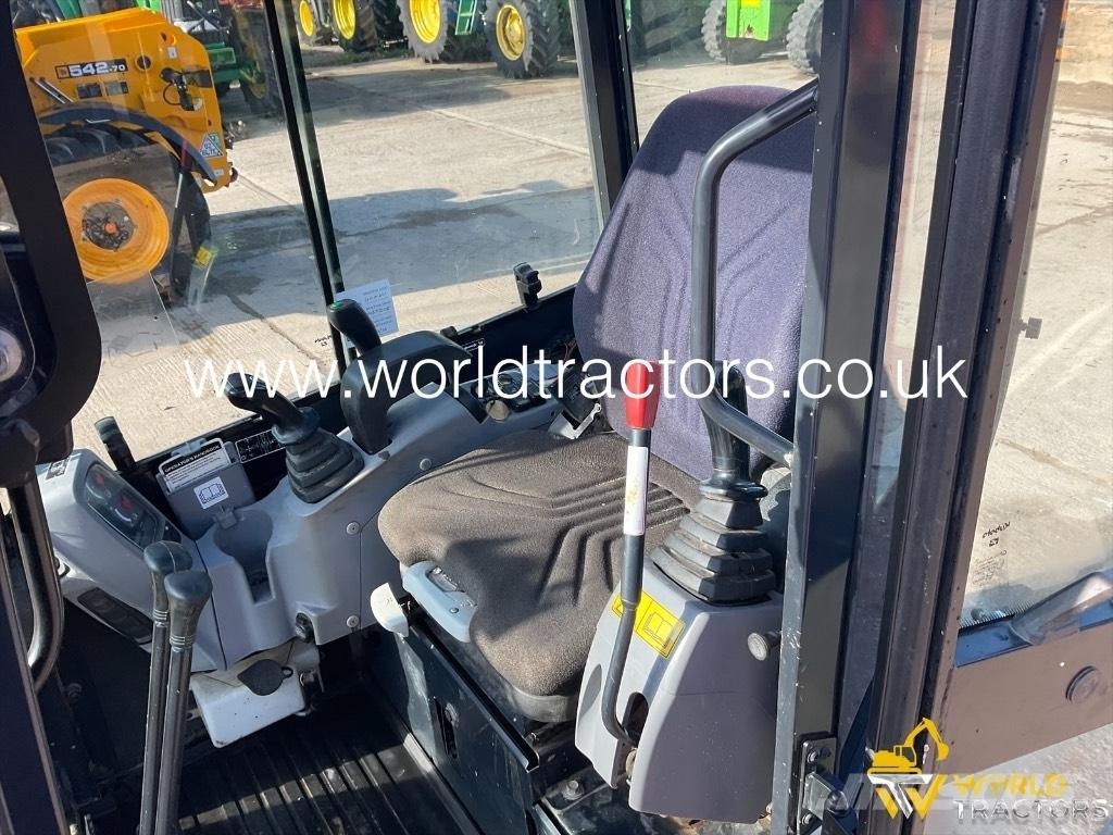 Kubota U 27-4 Miniescavatori