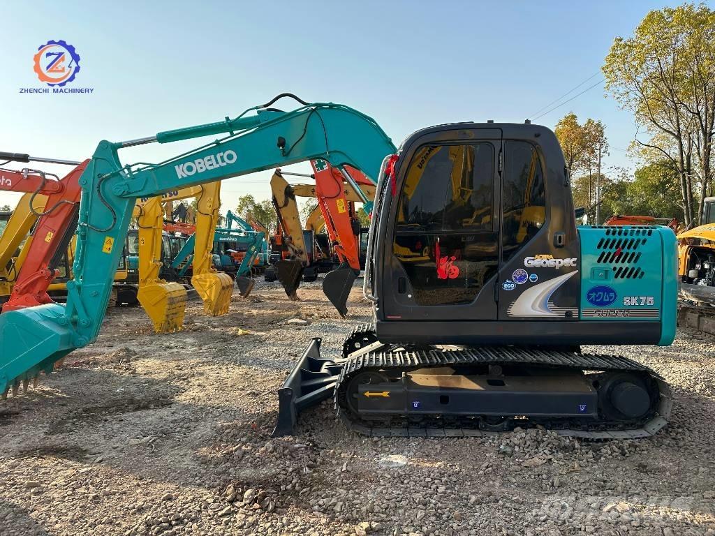 Kobelco SK 75 Escavatori medi 7t - 12t
