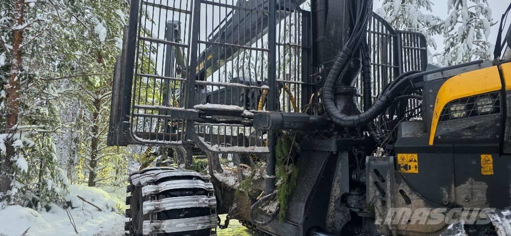 Ponsse Buffalo 8W Forwarder