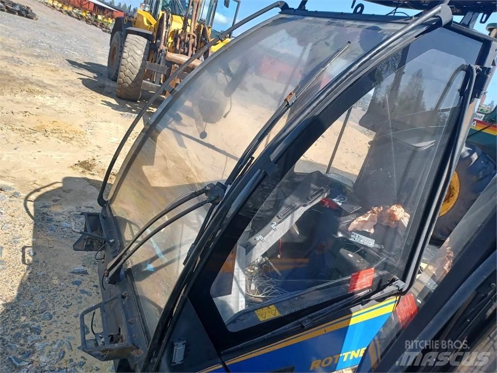 Rottne H14 Cabine e interni
