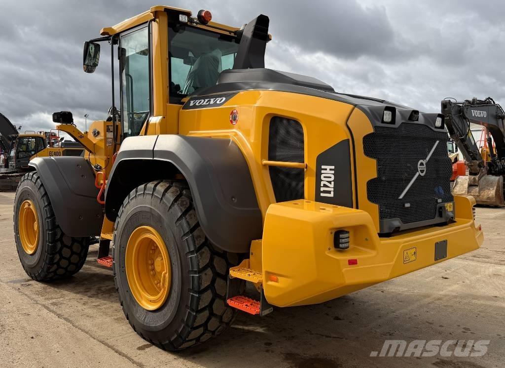 Volvo L 120 H Pale gommate