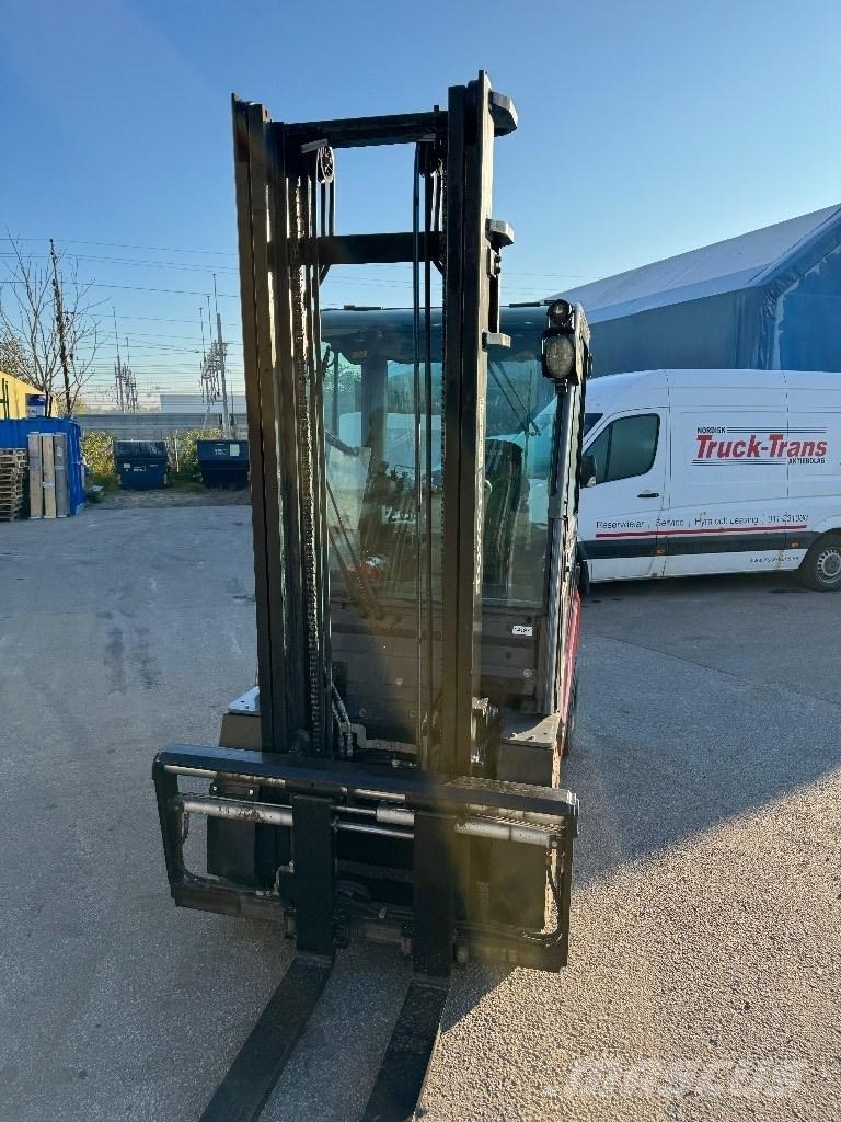 Toyota 02-8FDF25 Carrelli elevatori diesel