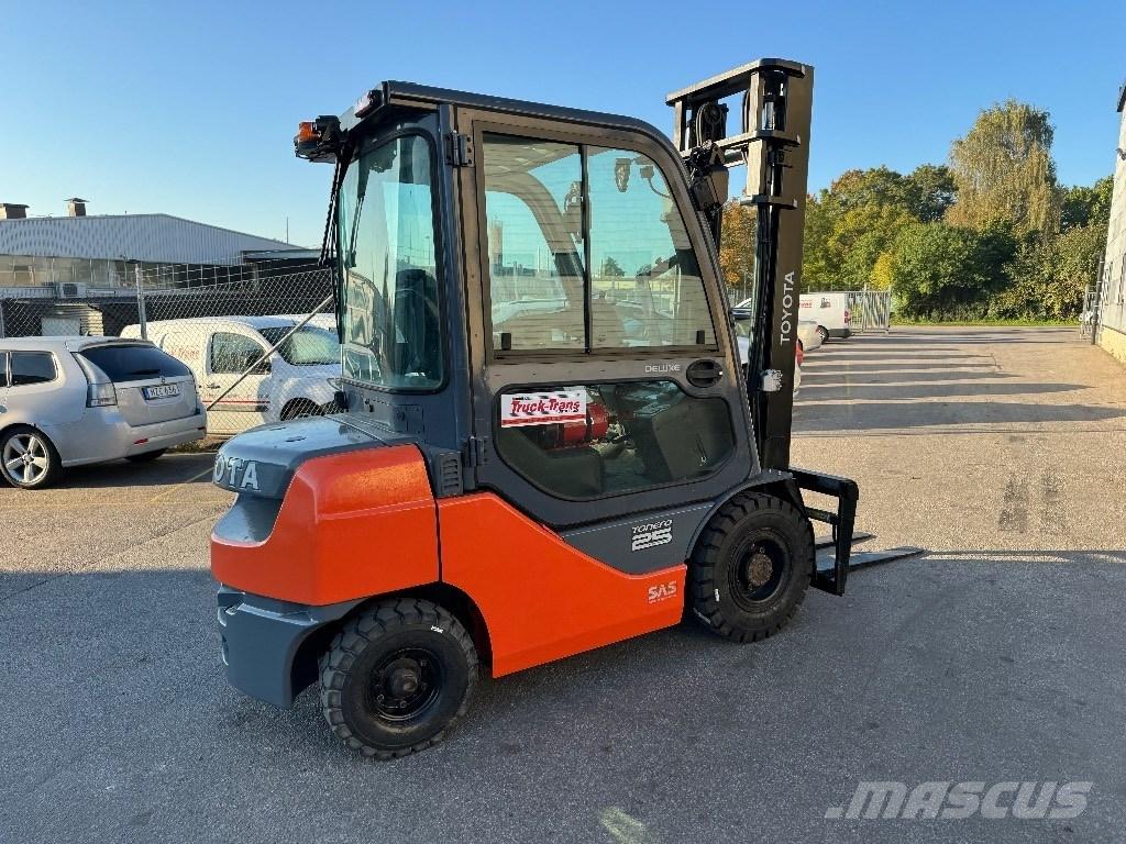 Toyota 02-8FDF25 Carrelli elevatori diesel