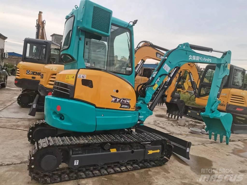 Kubota KX 135 Escavatori cingolati