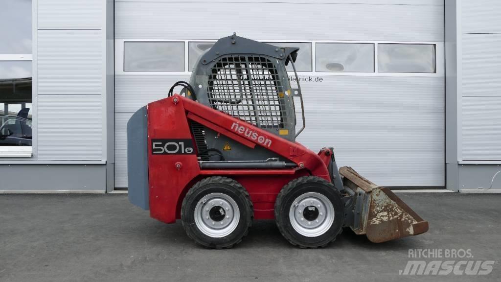 Neuson 501 S Mini Pale Gommate