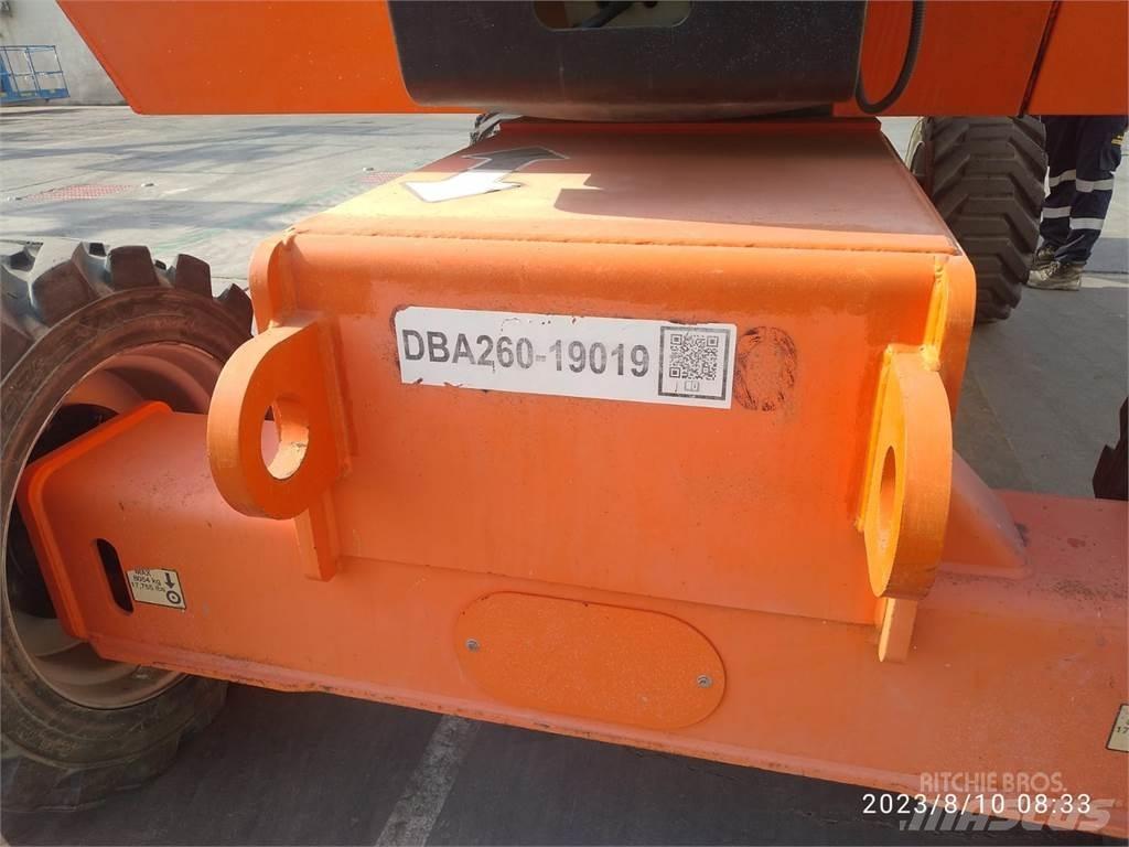 JLG 800AJ Piattaforme a braccio articolato