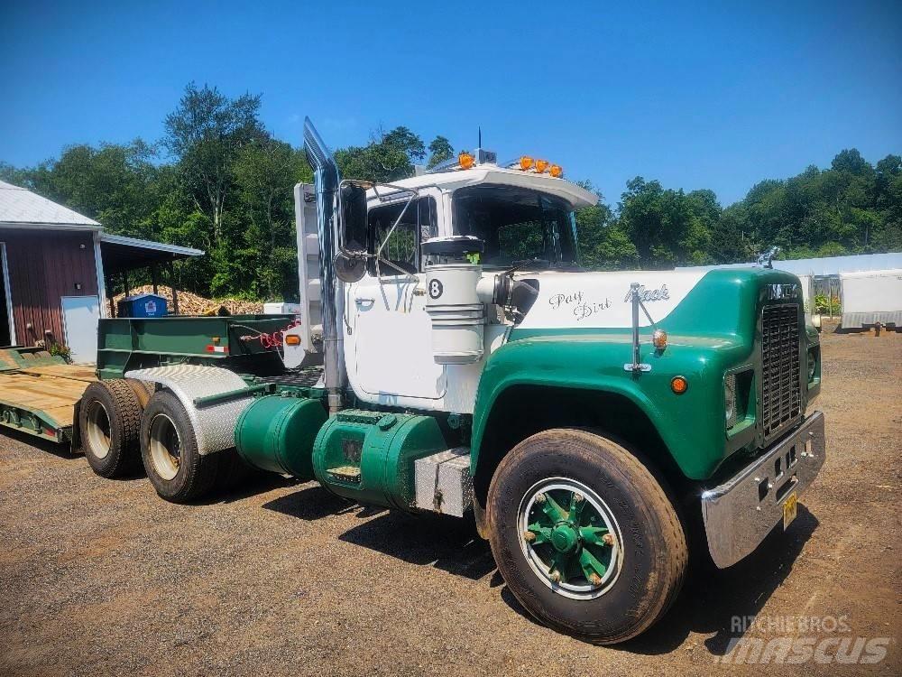 Mack R 688 ST Motrici e Trattori Stradali