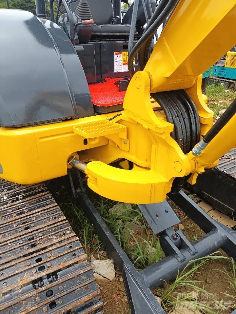 Komatsu PC 40 Escavatori cingolati