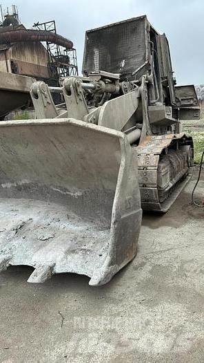 CAT 973D - Pale gommate