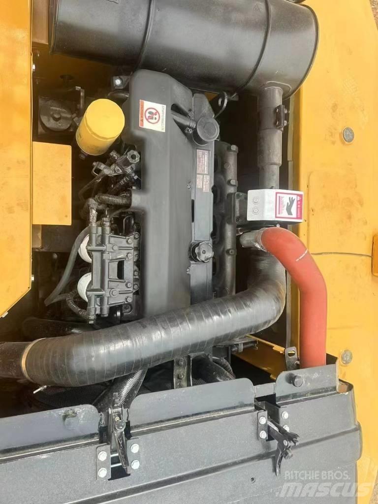 Sany SY 245 Escavatori cingolati