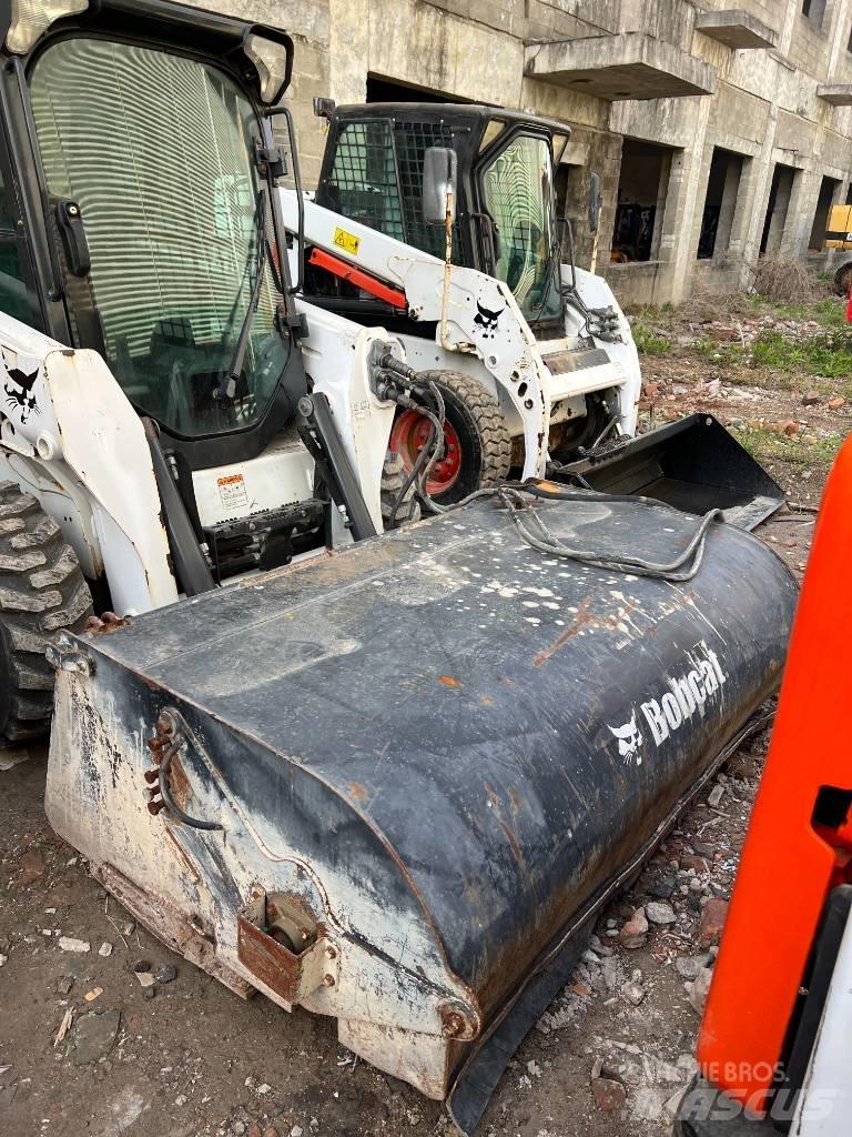 Bobcat S550 Pale gommate