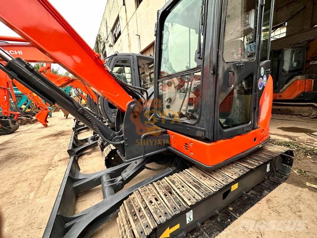 Hitachi ZX 68USR-5A Miniescavatori