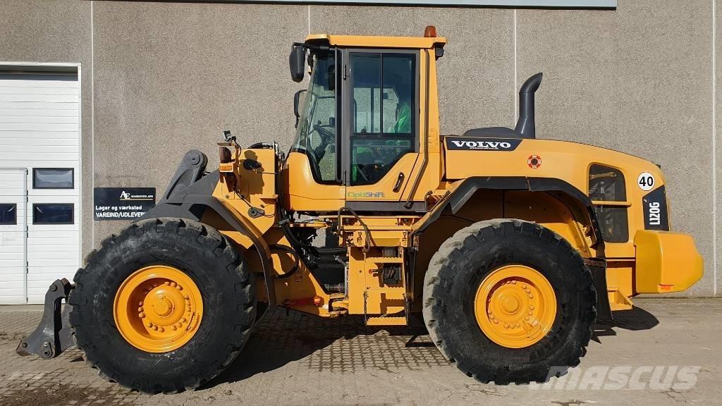 Volvo L 120 G Pale gommate