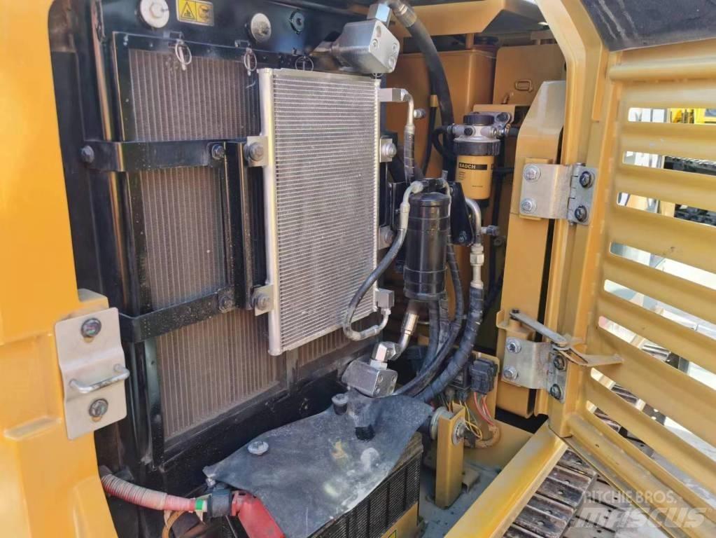 CAT 305.5E2 Escavatori cingolati