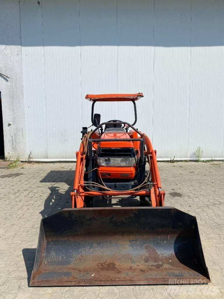 Kubota GL240+tur Trattori compatti