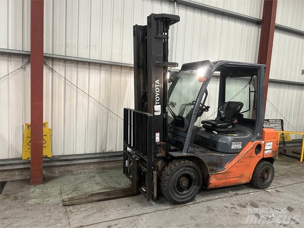 Toyota 02-8FDF25 Carrelli elevatori diesel
