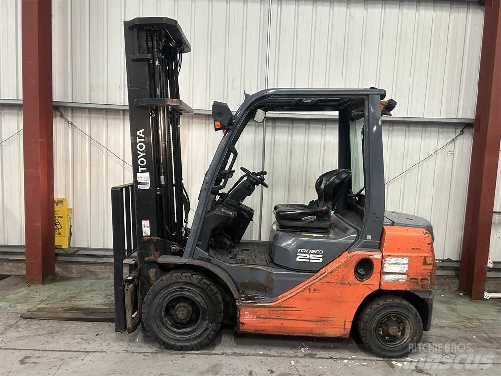 Toyota 02-8FDF25 Carrelli elevatori diesel