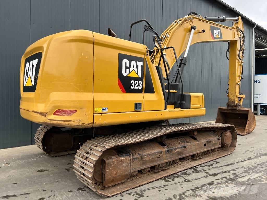 CAT 323 07A Escavatori cingolati