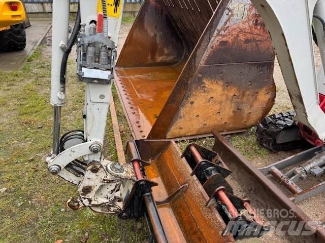 Takeuchi TB 216 V4 Miniescavatori
