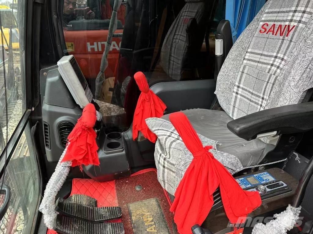 Sany SY135C Escavatori cingolati