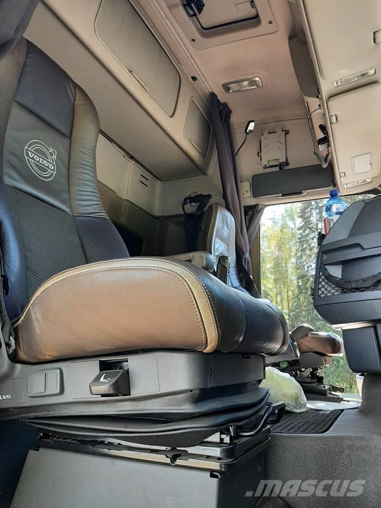 Volvo FH 16 Camion trasporto legname