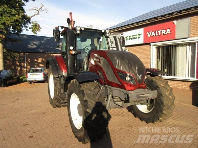 Valtra T174 VERSU Trattori