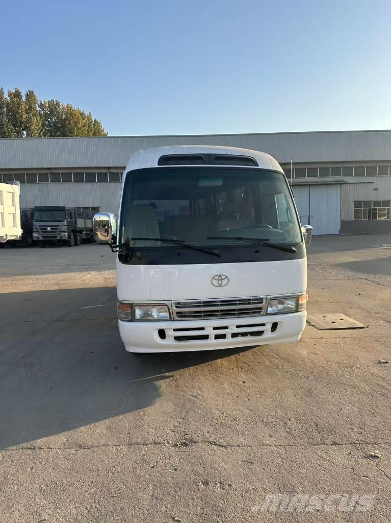 Toyota Coaster Autobus interurbani