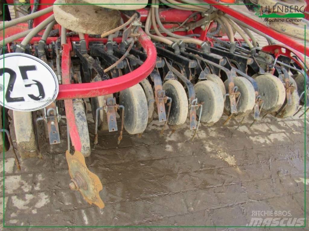Horsch Pronto 8 DC Perforatrici