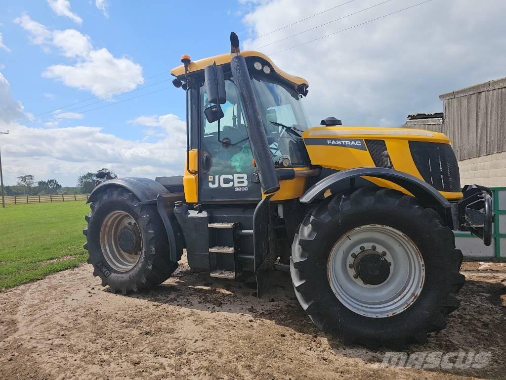 JCB Fastrac 3200 Trattori