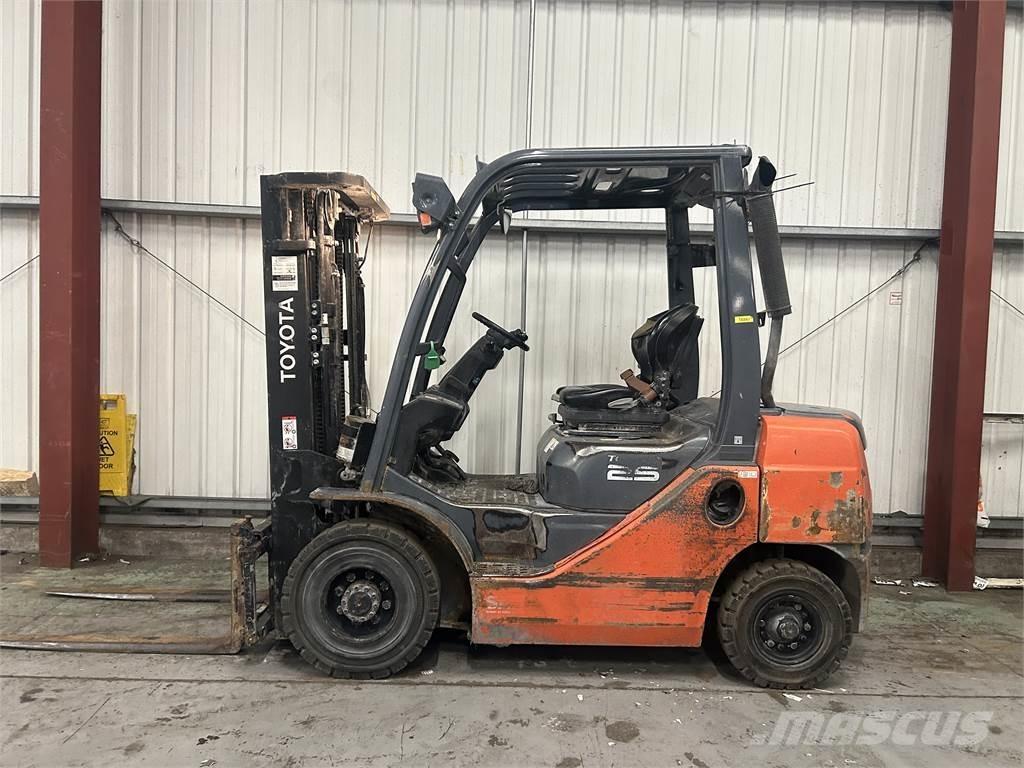 Toyota 02-8FDF25 Carrelli elevatori diesel
