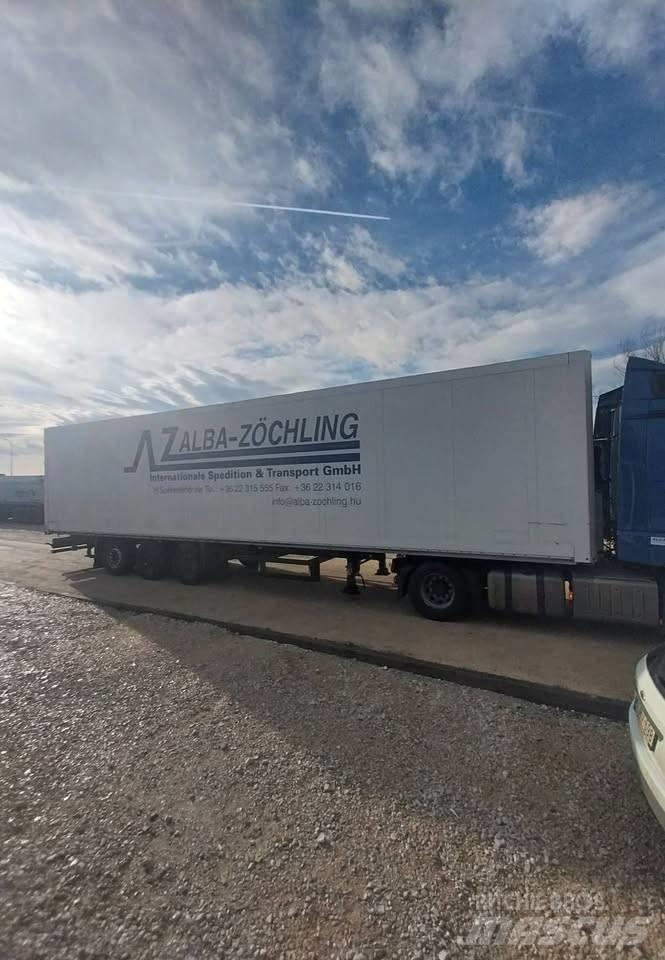 Schmitz Cargobull Rimorchi cassonati