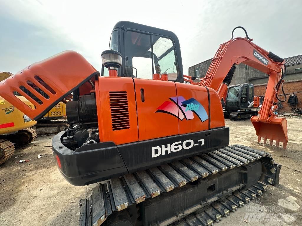 Doosan DH 60 Miniescavatori